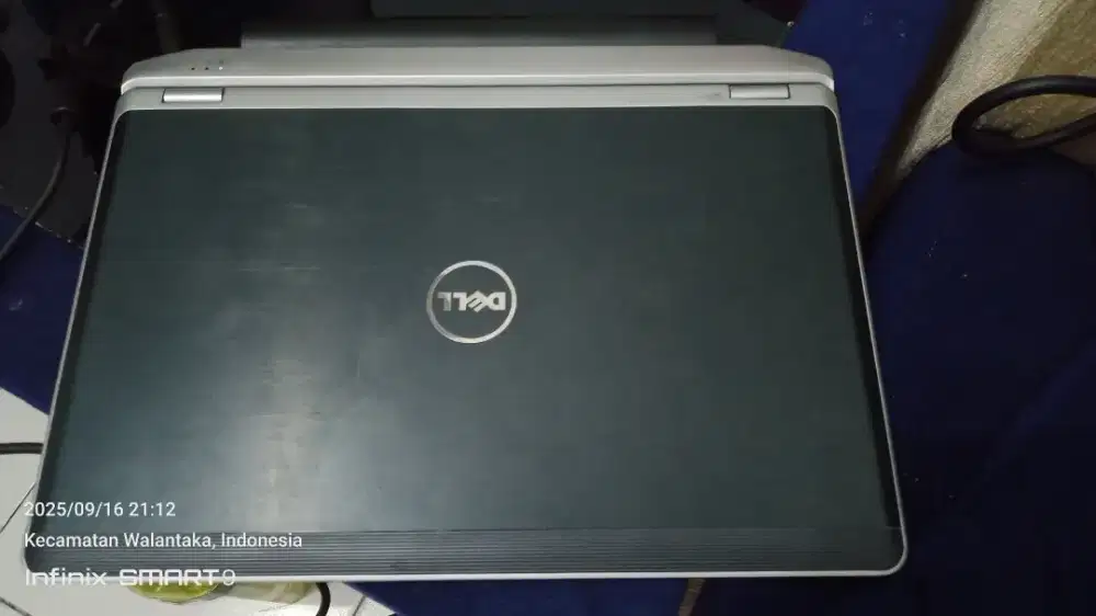 Laptop DELL jual cepat