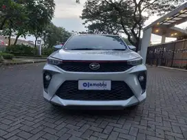 DP MURAH Daihatsu Xenia 1.5 R Bensin-AT CROEB