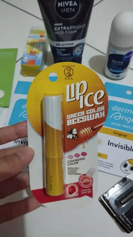 Lip ice sheer color
