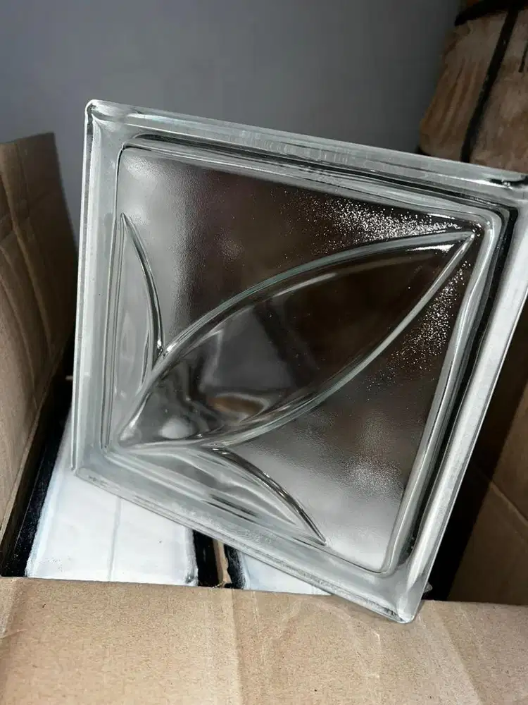 Glas blok mulia