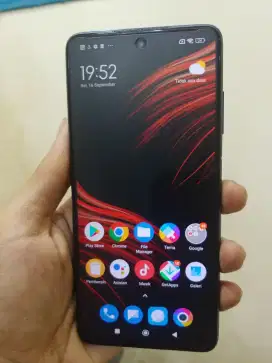 Poco X3 NFC Ram 8 +3/128 GB Fullset Lcd Masih Ori Bawaan spek Gaming