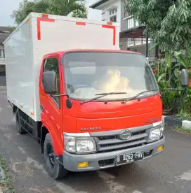 HINO DUTRO SDL 2011 ENGKEL LONG BOX