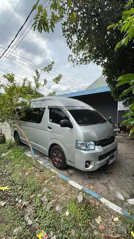 Bismillah jual cepat hiace commuter