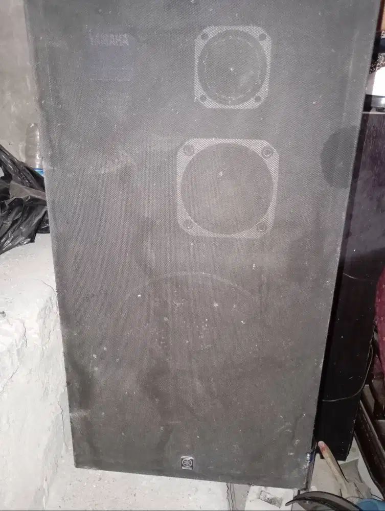 Speaker Yamaha NS153