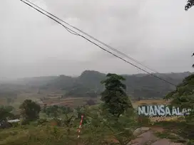 Tanah dijual murah legalitas SHM View pegunungan dan persawahan