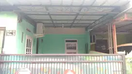 Di jual Rumah di Green garden jalan baru Karawang
