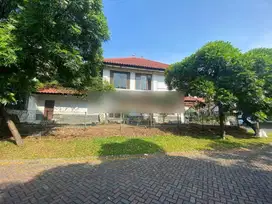 Rumah Hook Graha Famili Sby Barat