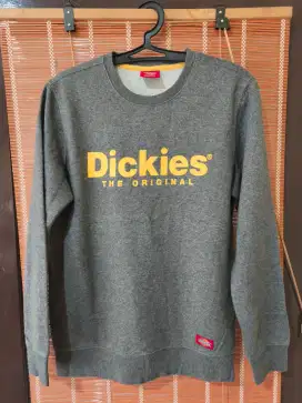 Dickies size S-M