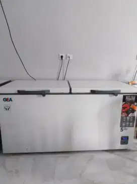 Jual Frezer Gea AB 600 R