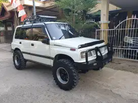 Suzuki Escudo 1995 Bensin