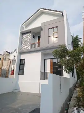 Jual cepat rumah cantik 2 lt 7mnt stasiun woosh Padalarang