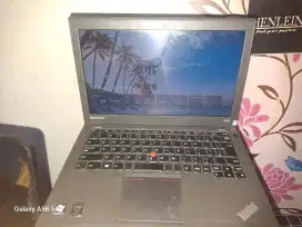 LENOVO THINKPAD X240 core i5 Gen 4 RAM 4GB SSD 128GB