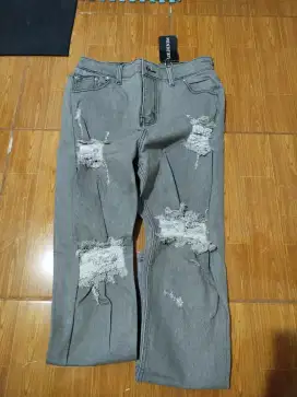 Celana panjang jeans ripped denim