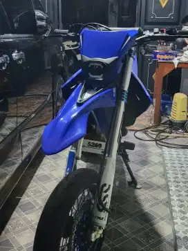 Motor yamaha wr tahun 2023