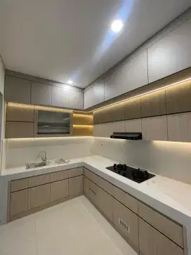 Disewakan rumah Mozart, Symphonia Gading Serpong*WTL DISEWAKAN Rumah M