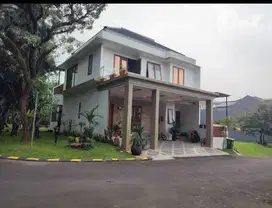 DIJUAL RUMAH CITRA GRAN CIBUBUR RAPI SIAP HUNI MASIH NEGO!!
