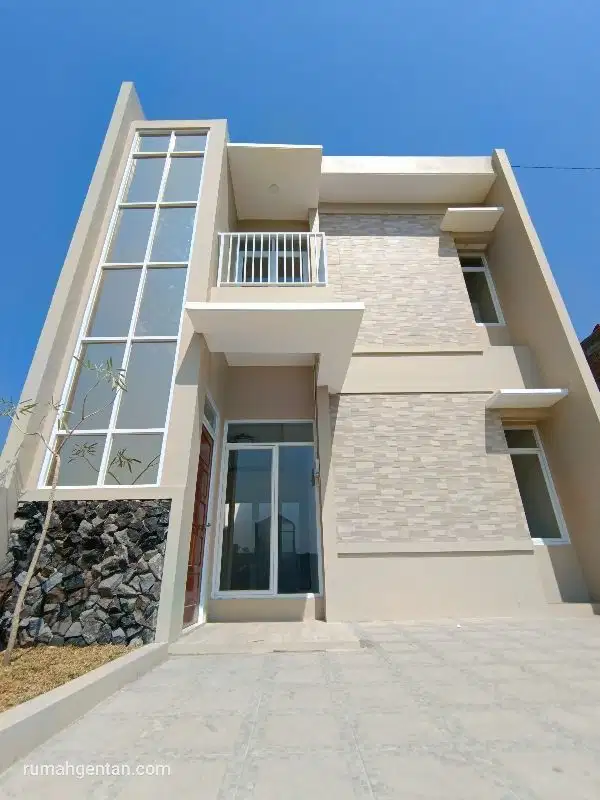 Rumah Gentan Solo 2 lantai cluster Aesthetic suasana desa