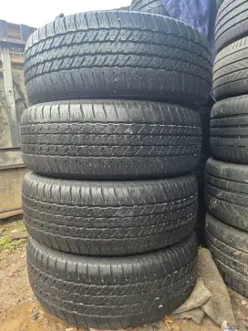 Ban copotan Fortuner Bridgestoen duller H/T 265/60 R18 80% 2022..4pcs