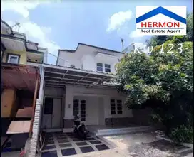 Kota Wisata Rumah minimalis Bagus Siap HUNI Harga (TERMIRING)