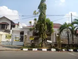 RUMAH JALAN GAYUNGSARI I, GAYUNGAN, SURABAYA