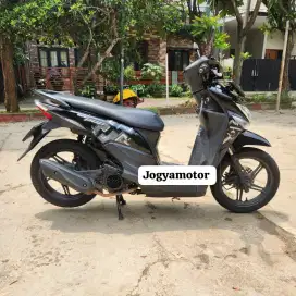 Honda beat pop tahun 2018 hitam