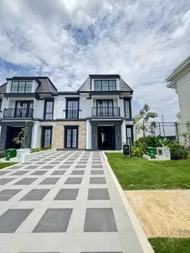 RUMAH MEWAH 2 LANTAI DEKAT KAMPUS UNHAS DAN TOL DAERAH TAMALANREA