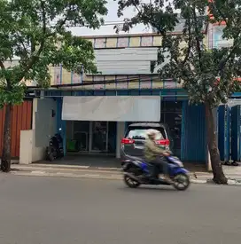 Ruko Lokasi Mainroad Berada di Pusat Cibaduyut