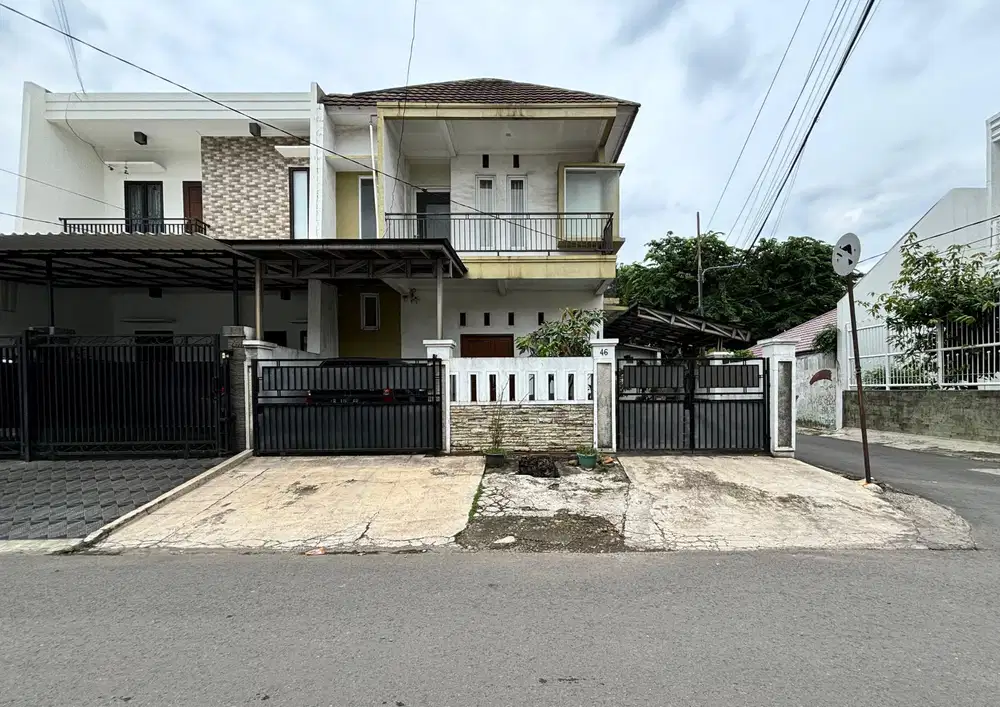 Dijual Rumah Mewah dan Nyaman Siap Huni Di Daerah Tebet!