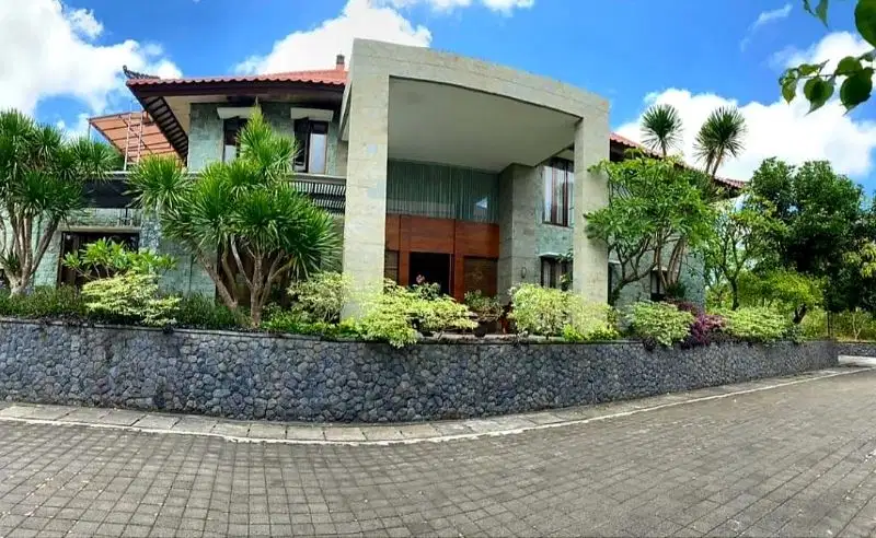 DIJUAL MURAH BUTUH CEPAT VILLA MEWAH FULL FURNISHED DI JIMBARAN BALI