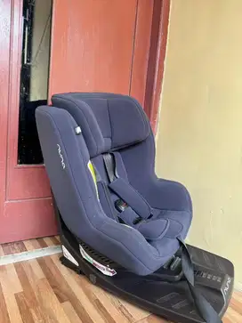 Nuna Car Seat Rebl Plus