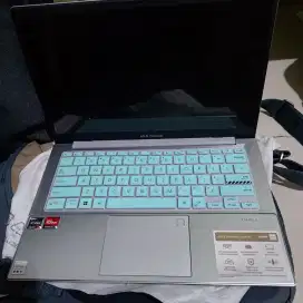 Asus Vivobook Go 14
