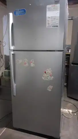 Kulkas LG Jumbo 450L Mulus Murah