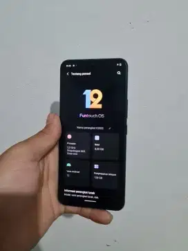 Vivo v20 SE
8/128