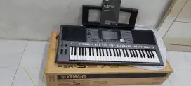 Keyboard yamaha psr s970 istimewa