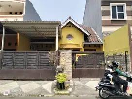 dijual rumah siap huni lokasi strategis mainroad metland tambun