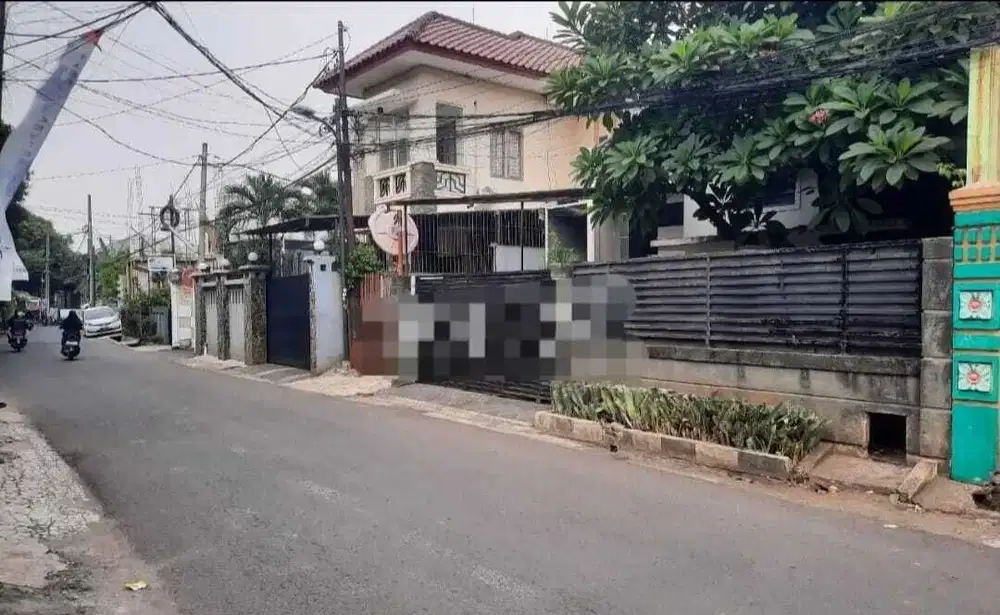 Di Jual  Via Lelang Rumah di Jl. Kebagusan Dalam IV di  Pasar Minggu