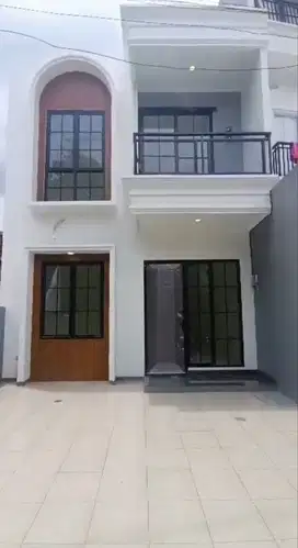 Rumah Baru Mewah 2 Lantai di Jagakarsa Jakarta Selatan