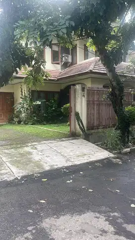 Jual rumah mewah dibawah harga pasar di Baranangsiang Bogor