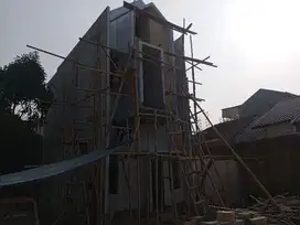 Rumah di Cilangkap jaktim di pinggir jalan  mulai 700 jutaan