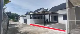 Rumah baru gress, murah, dalam cluster di seyegan