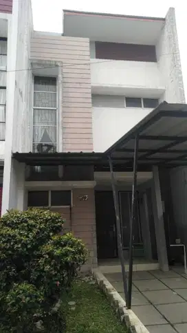 DIJUAL DIBAWAH PASARAN RUMAH 2 LANTAI DRAMAGA CANTIK RESIDENCE IPB