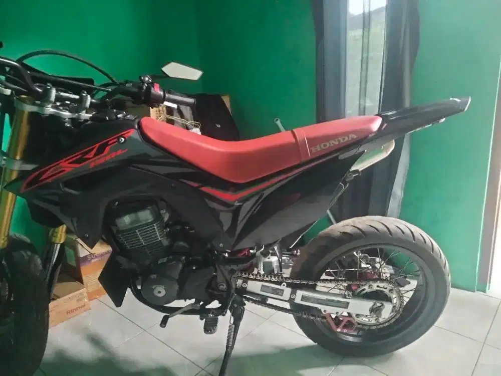 crf 150L tahun 2021