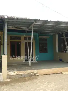 Rumah dalam Mini Cluster Cagar Alam dekat St Depok