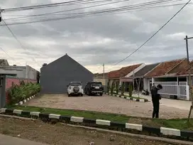 RUKO SIAP BANGUN JALAN SUDAH PAVING BLOK