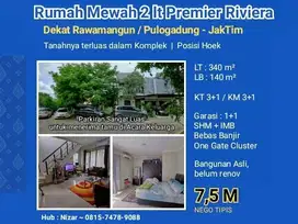 Rumah Mewah Premier Riviera, dekat Pulogadung/Rwmangun. Parkiran luas