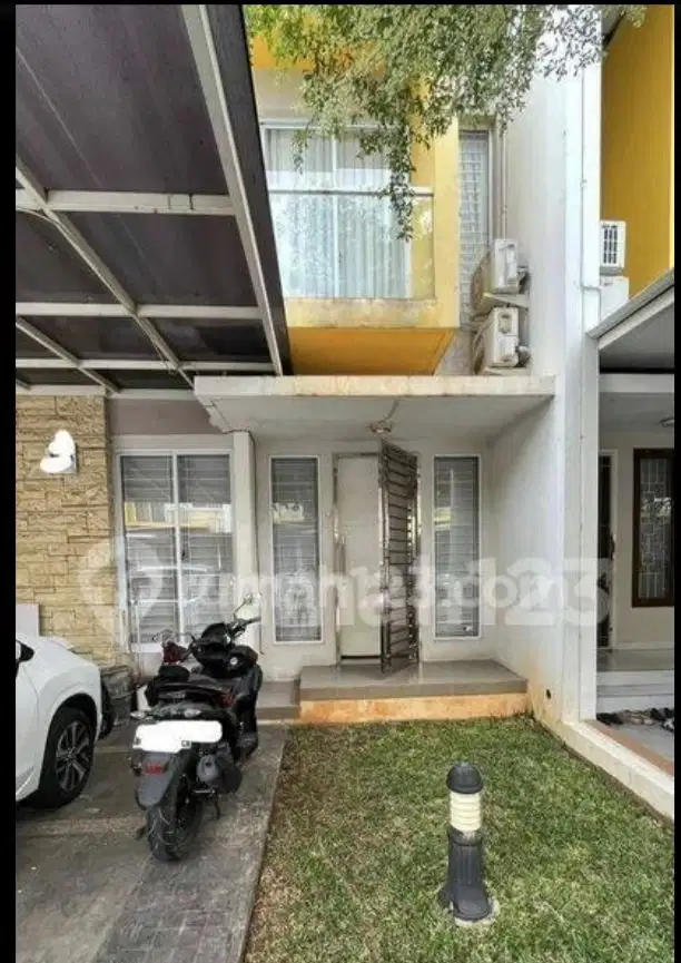 Dijual Rumah 2 Lantai Termurah di Green Lake City Hadap Timur