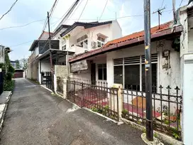 CUMA 1 M - AN ! TEBET BARAT AKSES DEKAT JALAN 2 MOBIL