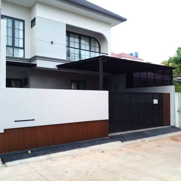 Rumah Bagus 2 lantai di Meruya selatan JakBar