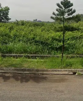 Disewa tanah cocok untuk investasi di Harapan Indah Bekasi
