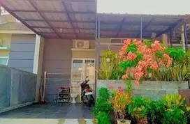 rumah 2lantai dijual super murah
